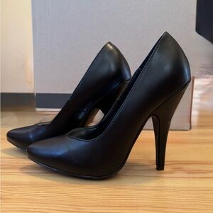 Elegant Black Women's Heels